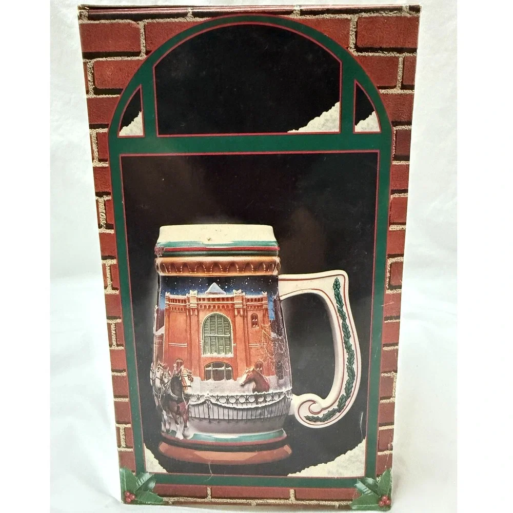 Vintage 1997 Budweiser Holiday Beer‎ Stein Home For The Holidays CS313 With Box